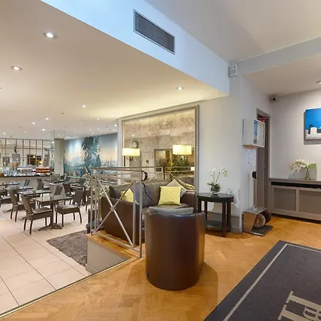 Hotel Le Beaugency Parigi