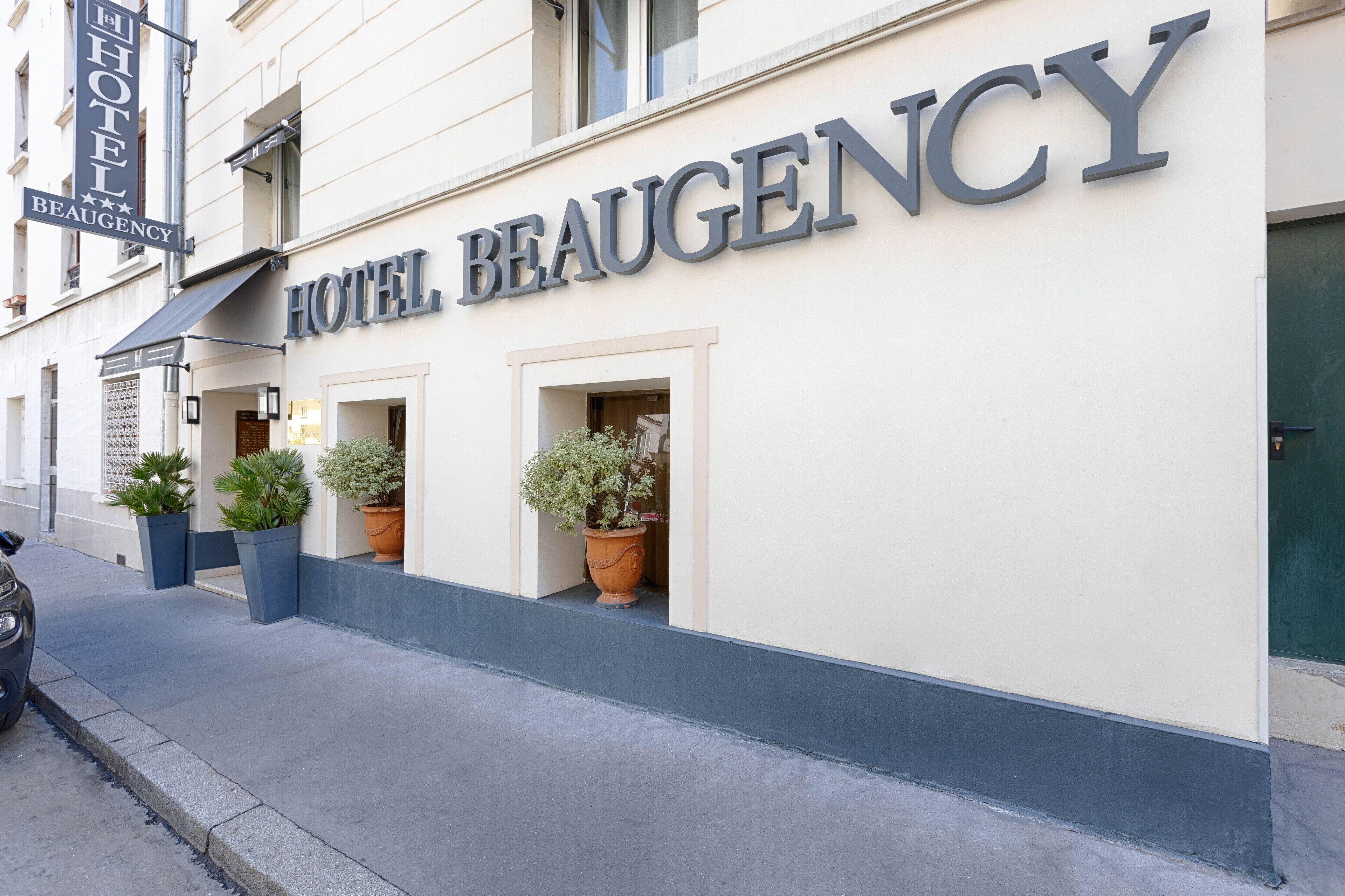 Le Beaugency Hotel 3*